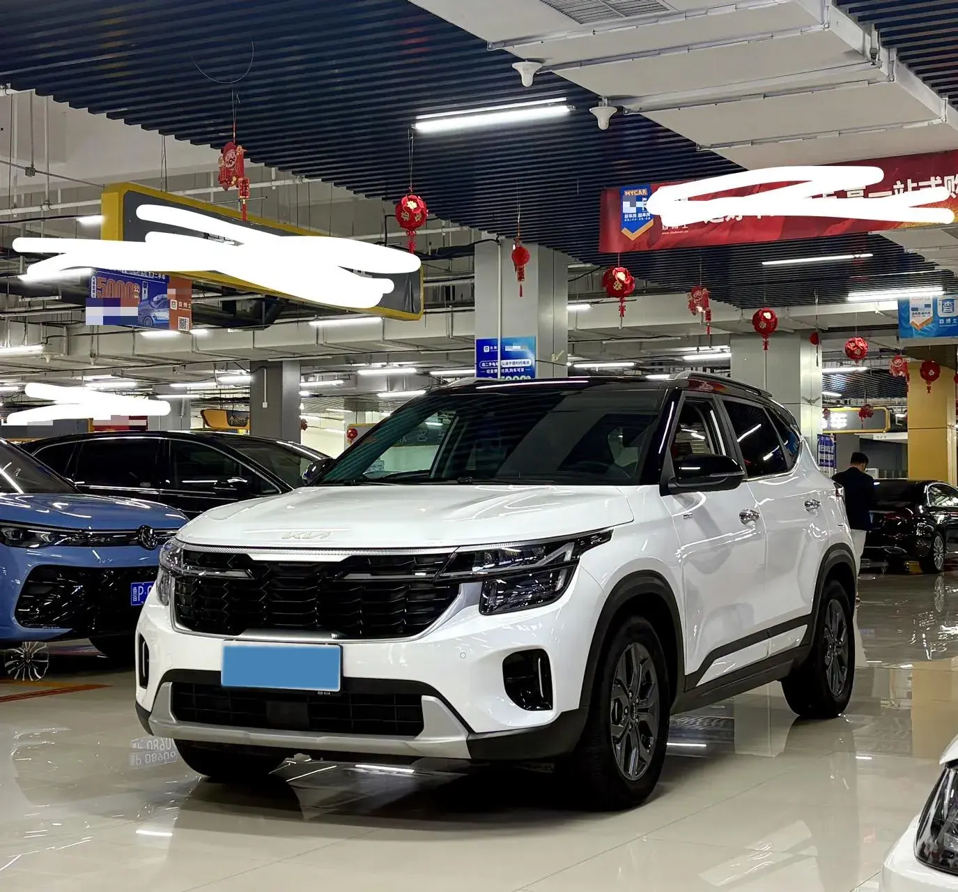 2023 KIA SELTOS view 1