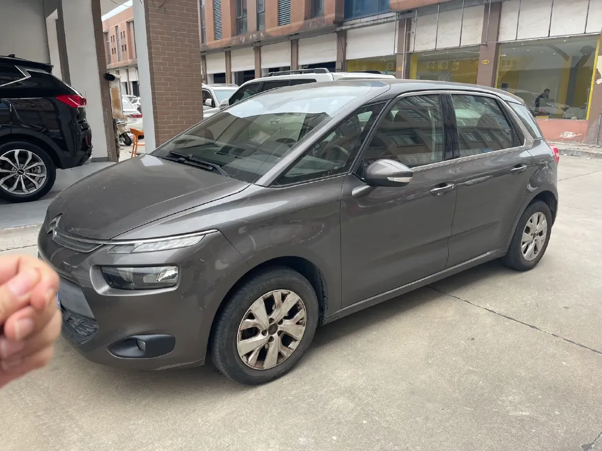 2015 Citroen C4 Picasso 1.6T 165HP L4 6AT,autocango,china used car exporter,china ev exporter,chinese used car exporter,chinese used ev exporter
