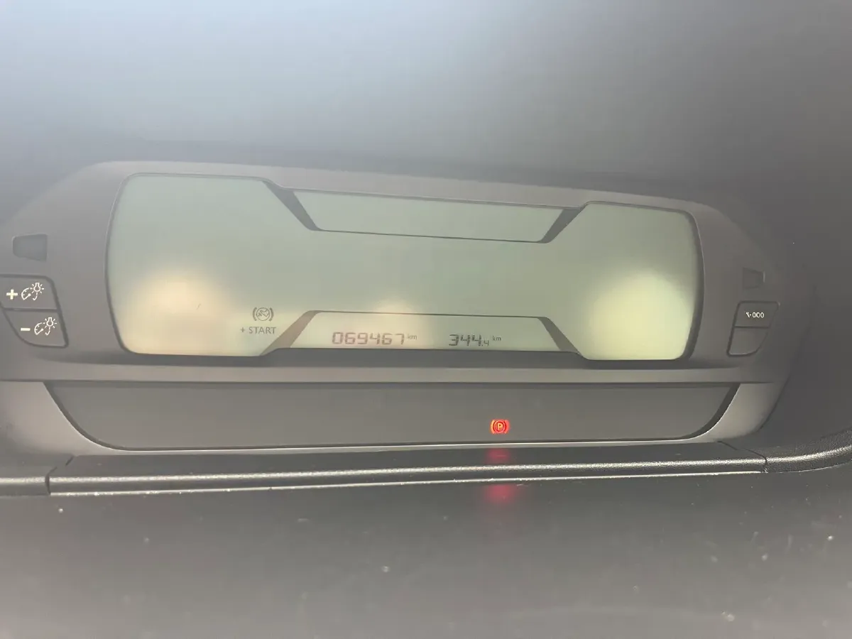 2015 Citroen C4 Picasso 1.6T 165HP L4 6AT,autocango,china used car exporter,china ev exporter,chinese used car exporter,chinese used ev exporter