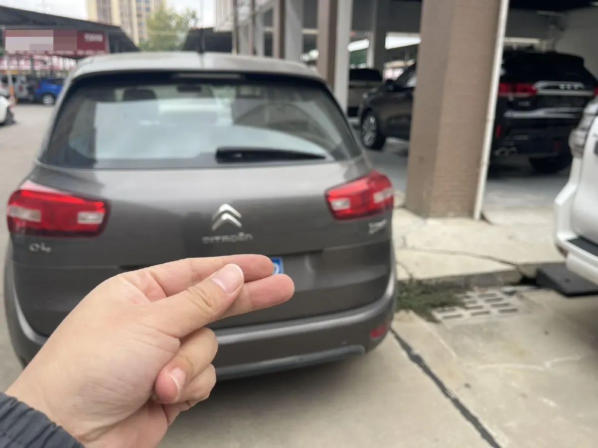 2015 Citroen C4 Picasso 1.6T 165HP L4 6AT,autocango,china used car exporter,china ev exporter,chinese used car exporter,chinese used ev exporter