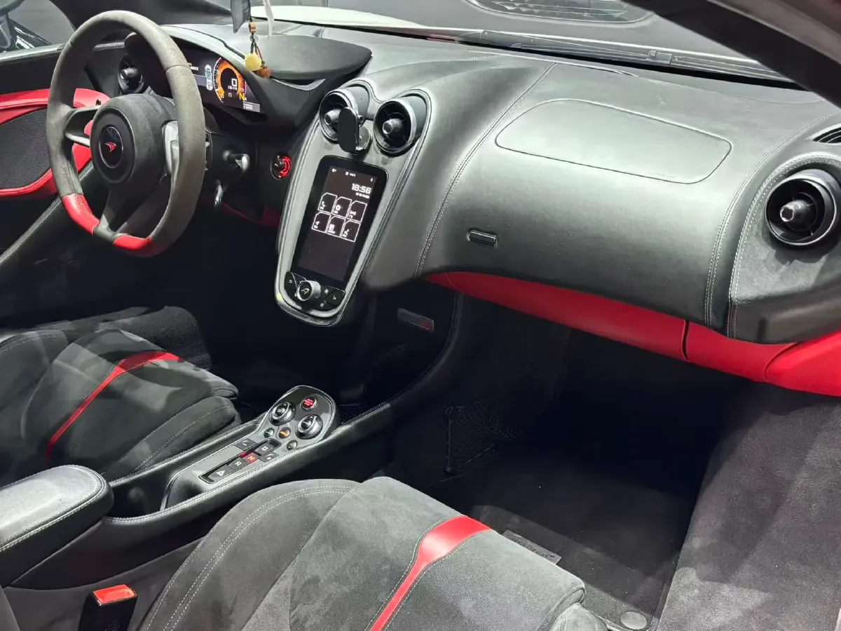 2015 McLaren 570 3.8T 570HP V8 7DCT,autocango,china used car exporter,china ev exporter,chinese used car exporter,chinese used ev exporter