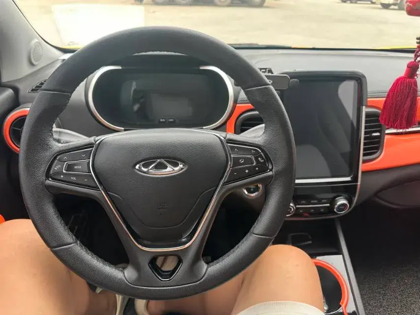 2021 CHERY LITTLE thumbnail 3