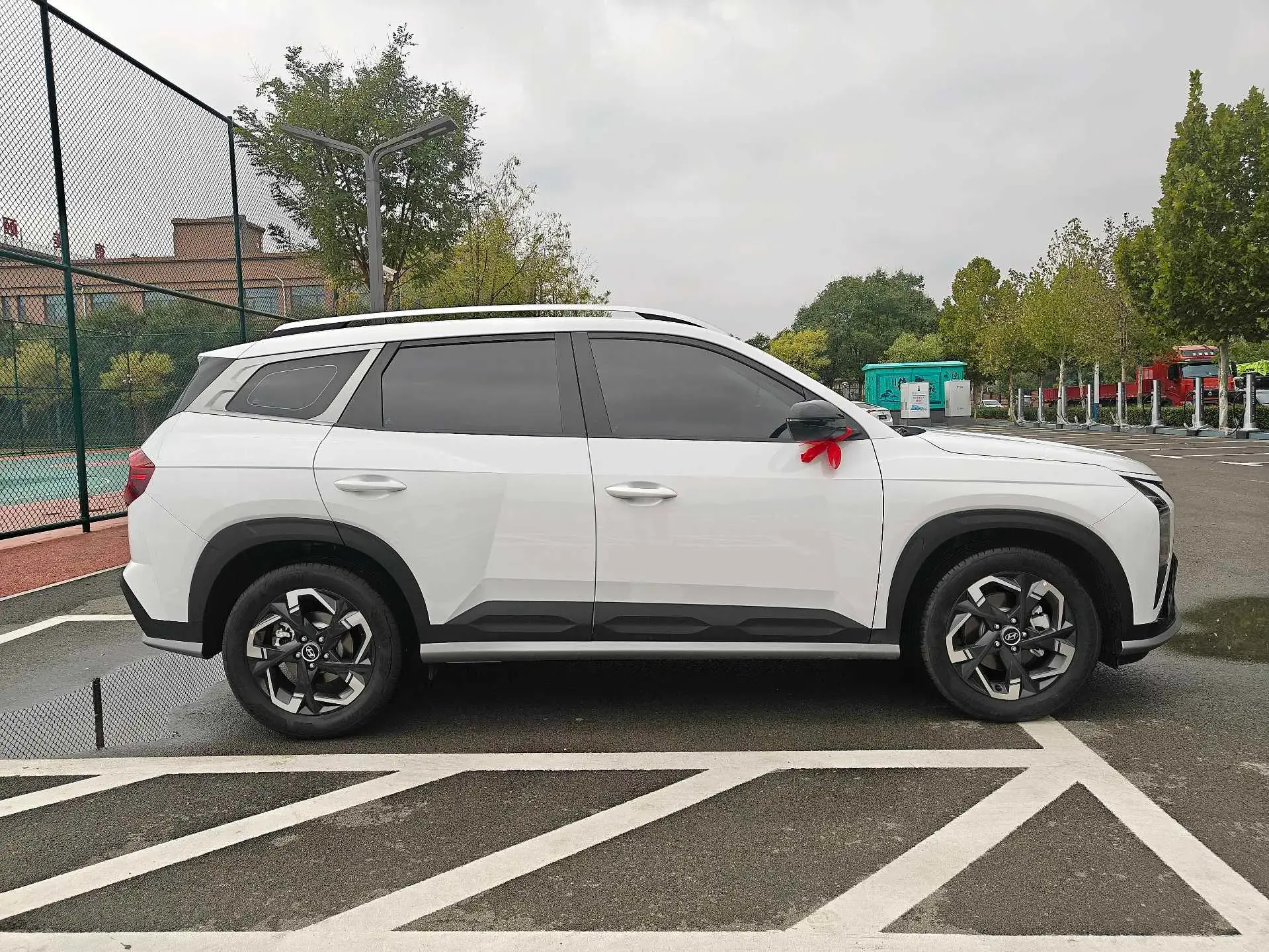 2023 HYUNDAI IX35 thumbnail 4