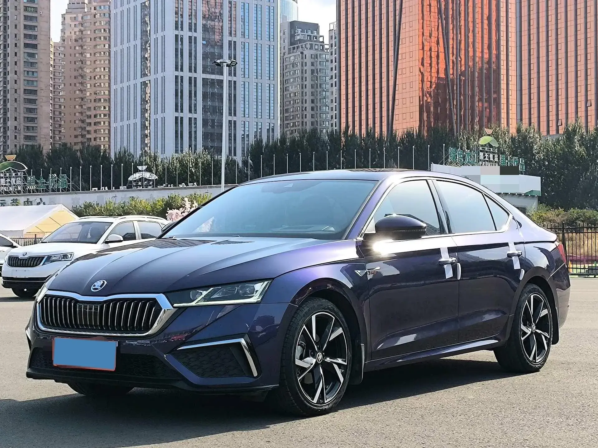 2021 SKODA OCTAVIA view 1