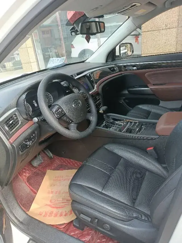 2017 GAC TRUMPCHI thumbnail 4