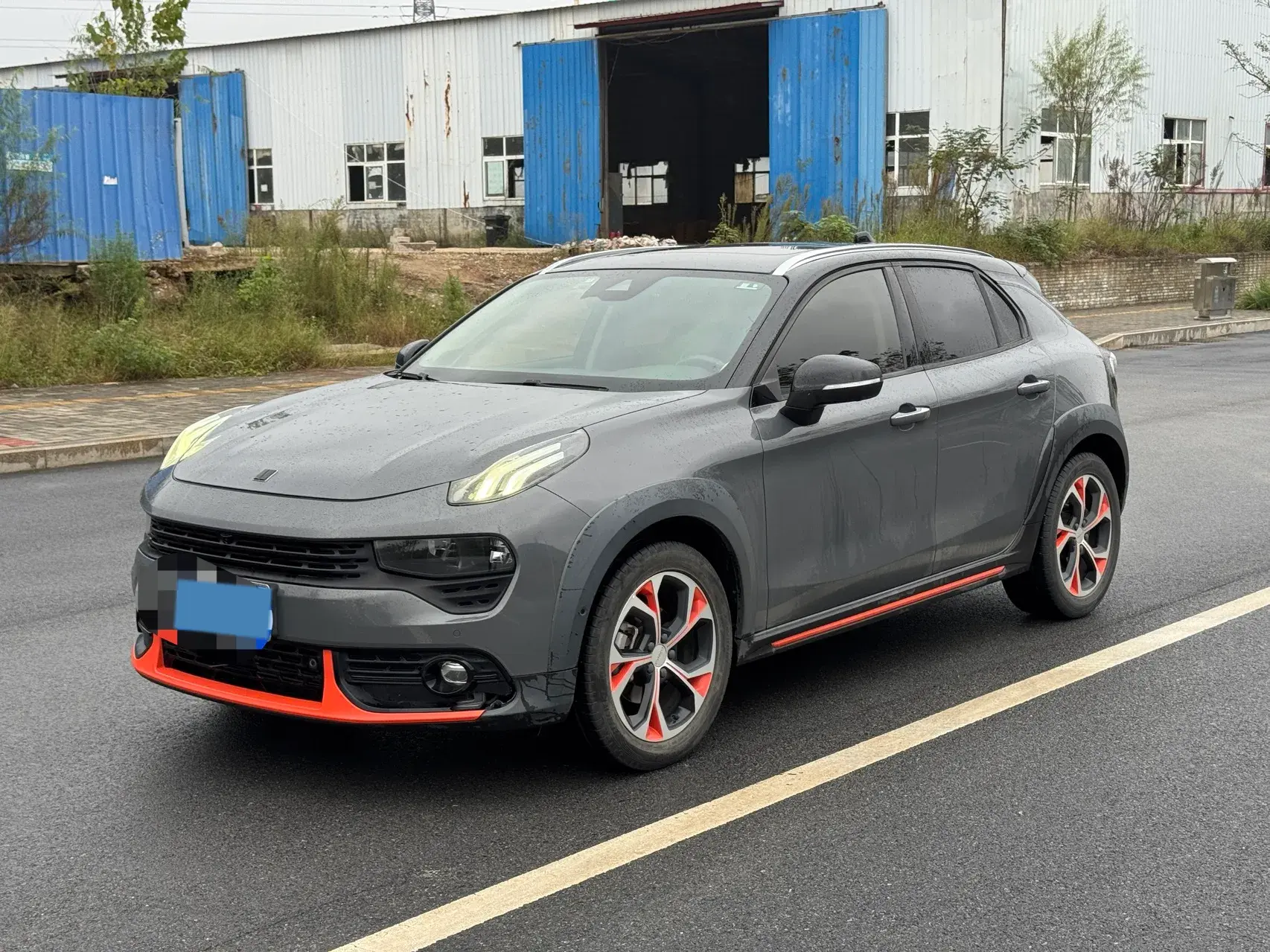 2019 LYNK&CO 02 view 1