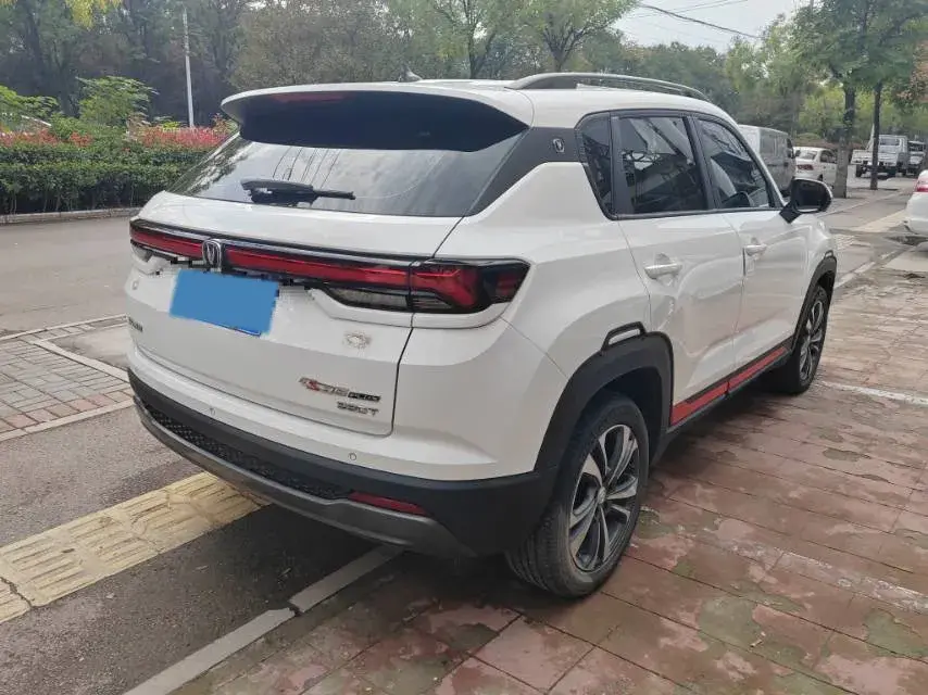 2023 CHANGAN CS35 thumbnail 4