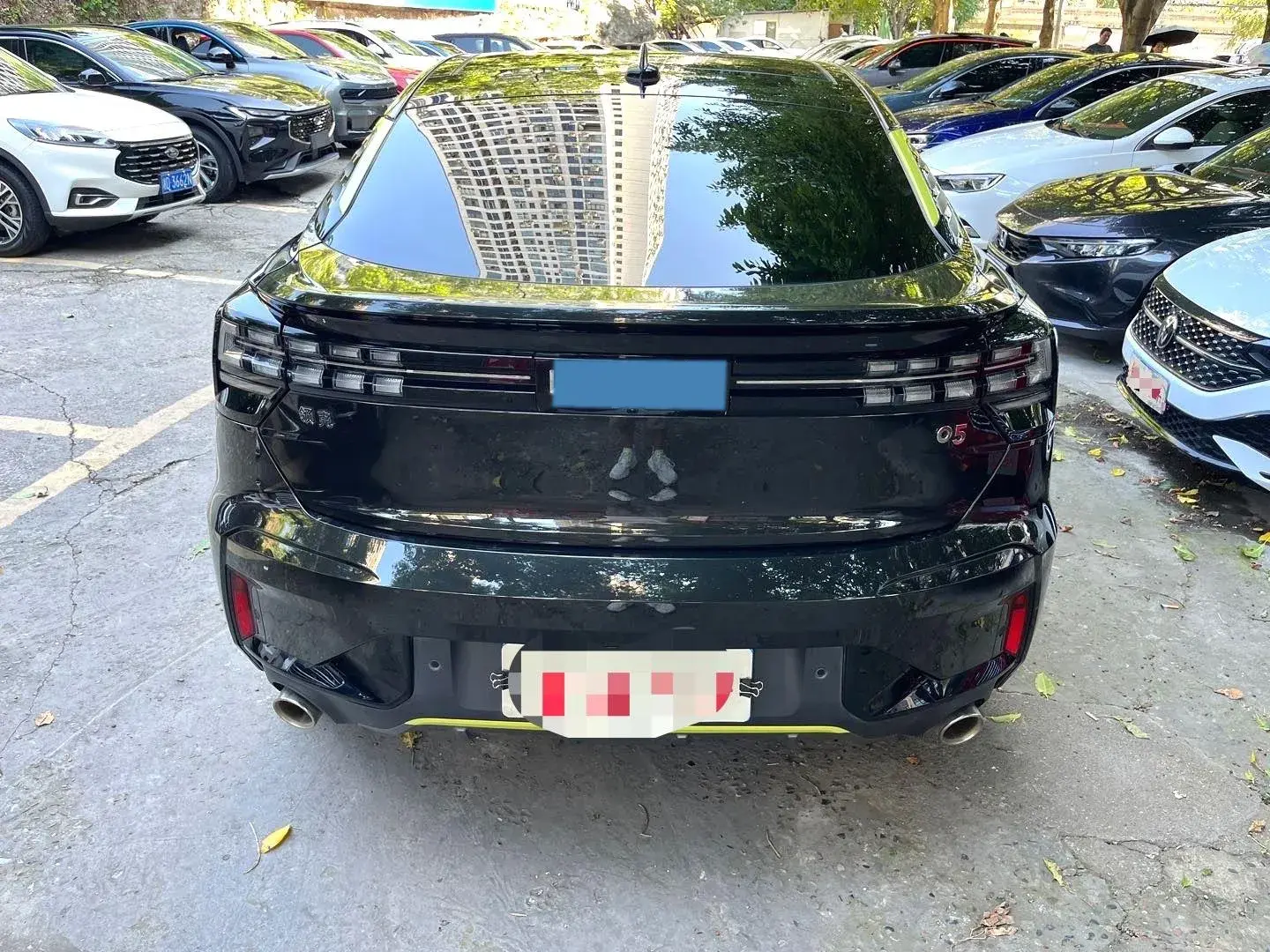 2020 LYNK&CO 05 thumbnail 4