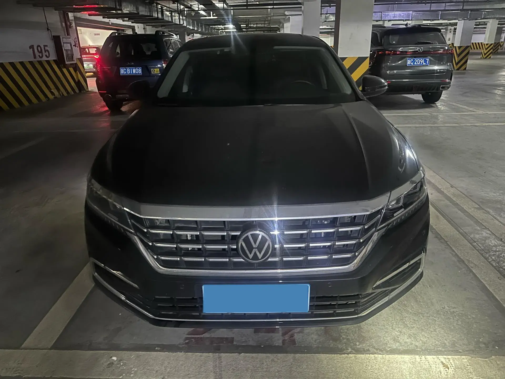 2021 VOLKSWAGEN PASSAT thumbnail 2