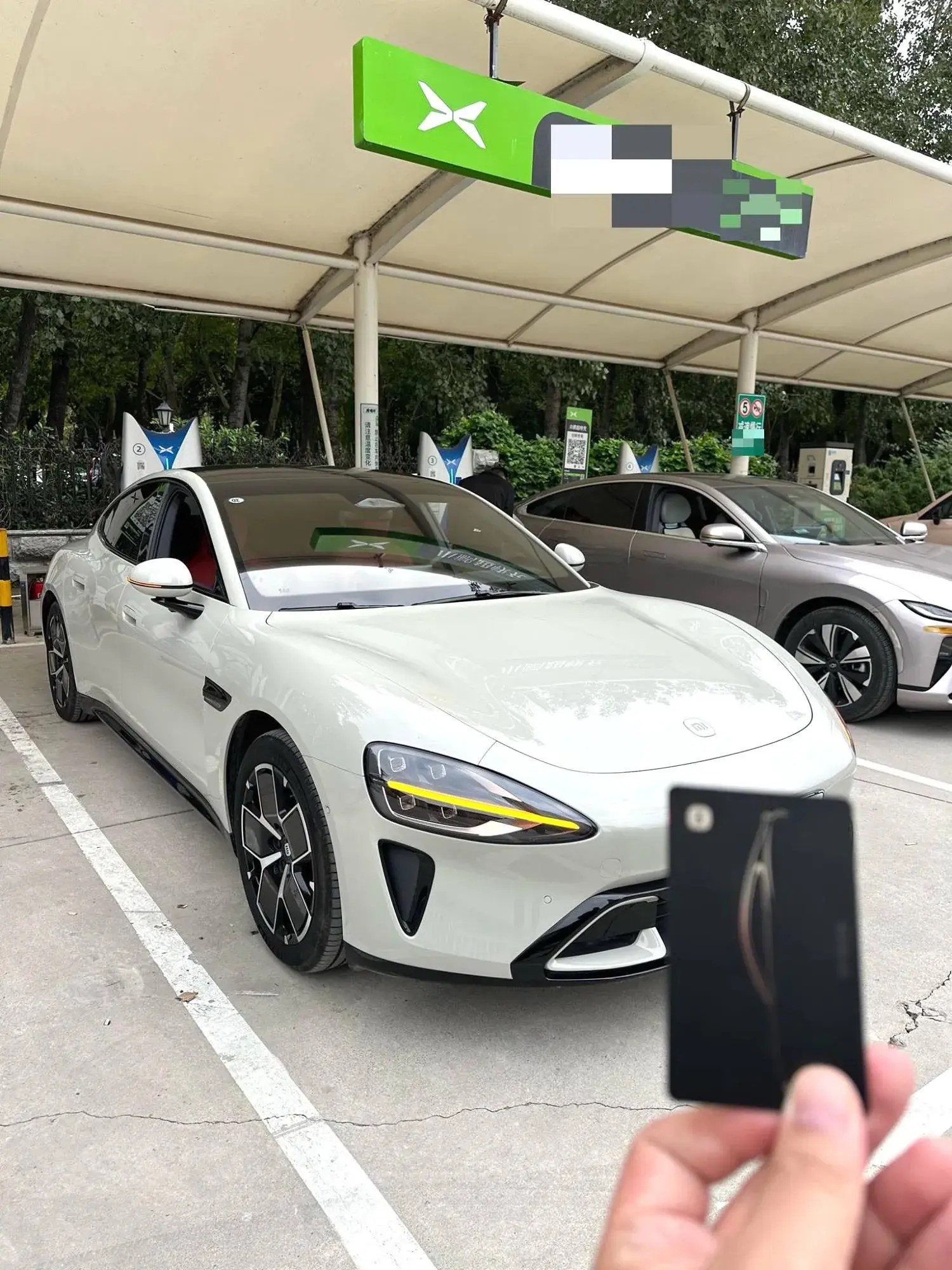 2024 MI SU7 thumbnail 2