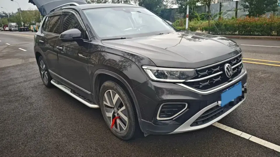 2023 VOLKSWAGEN TAYRON thumbnail 2