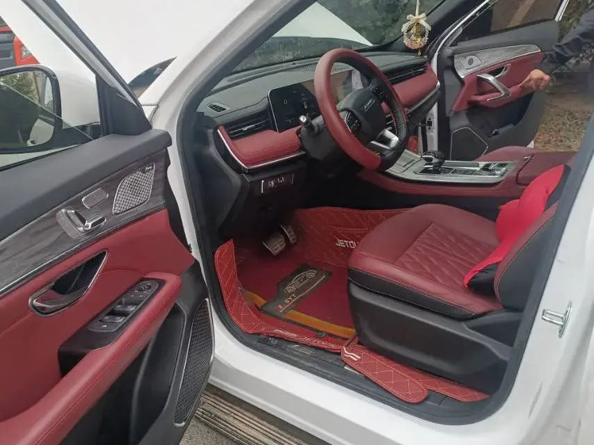 2023 JETOUR X70 thumbnail 4