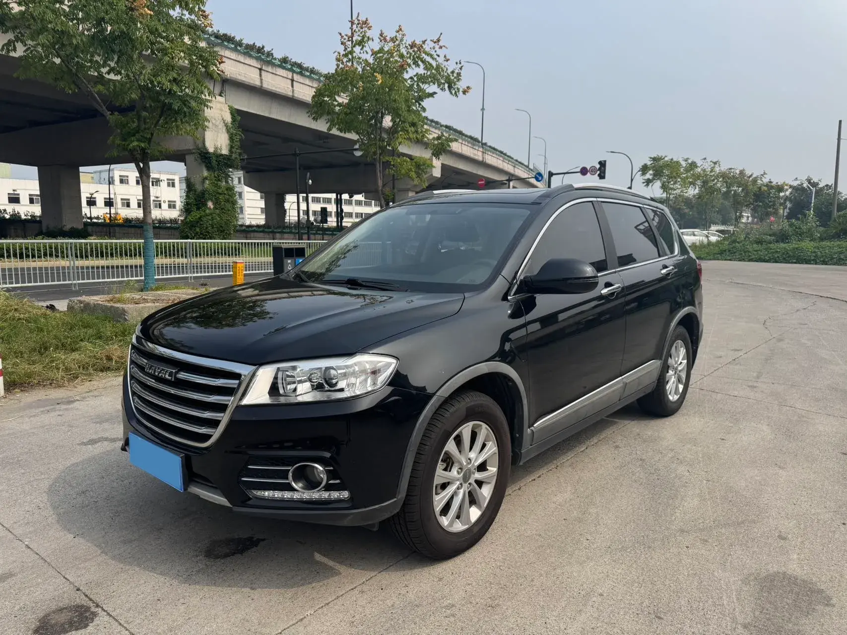 2019 HAVAL M6 view 1