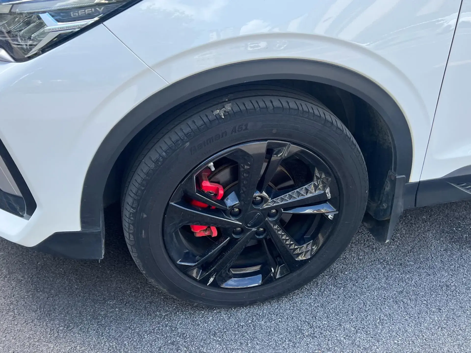 2022 GEELY COOLRAY thumbnail 3