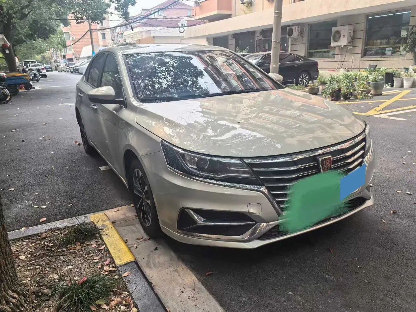 2019 ROEWE I6 thumbnail 3