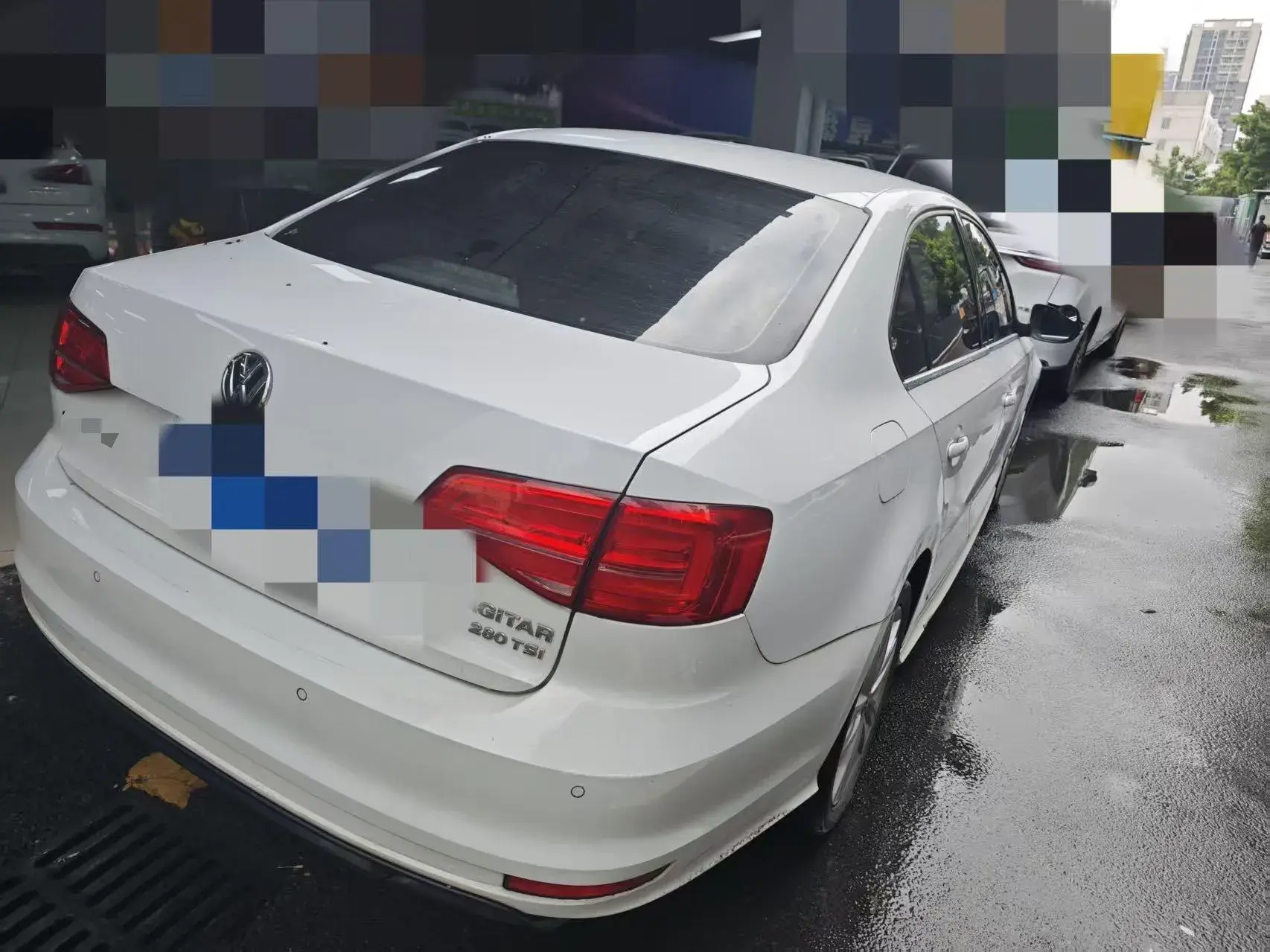 2018 VOLKSWAGEN SAGITAR thumbnail 4