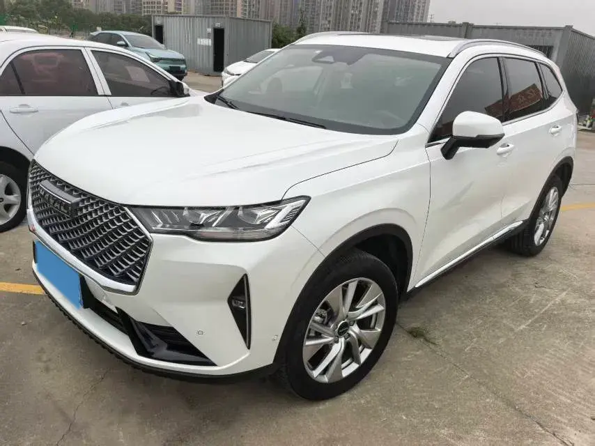 2021 HAVAL H6 view 1