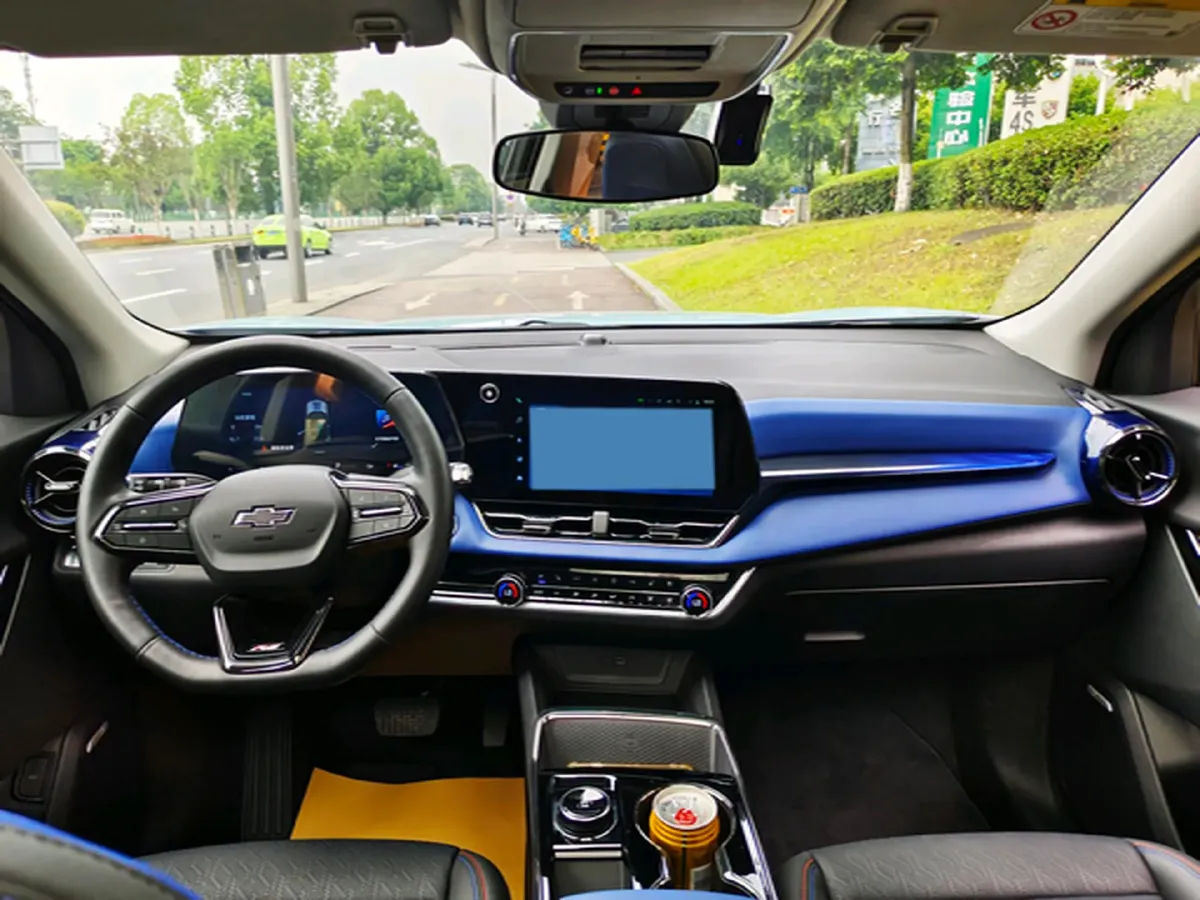 2024 Chevrolet EquinoxPlus 1.5T 180HP L4 2DHT PHEV 16.5KWH,autocango,china used car exporter,china ev exporter,chinese used car exporter,chinese used ev exporter