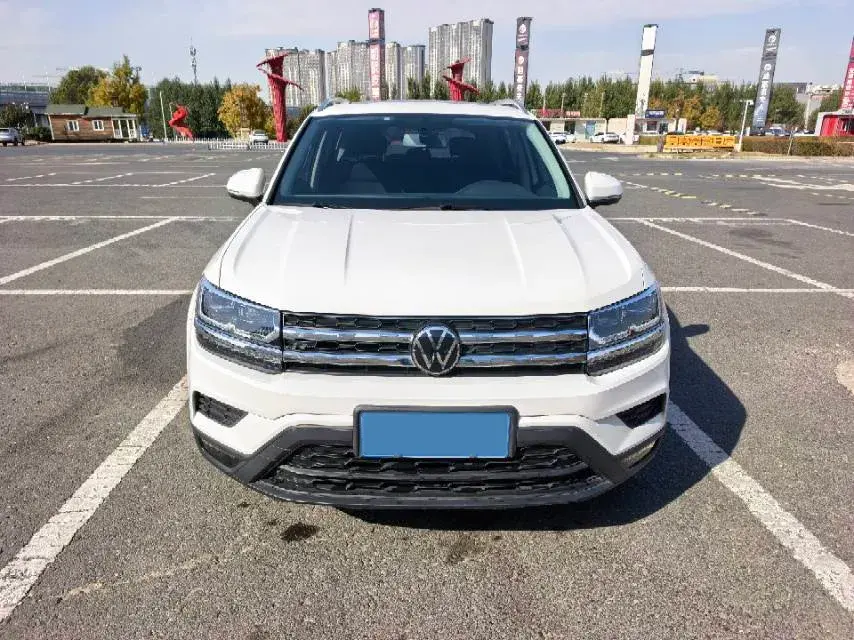 2021 VOLKSWAGEN THARU thumbnail 2