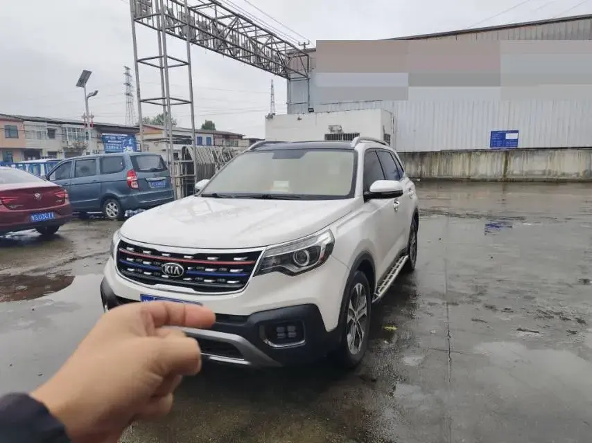 2018 KIA SPORTAGE view 1