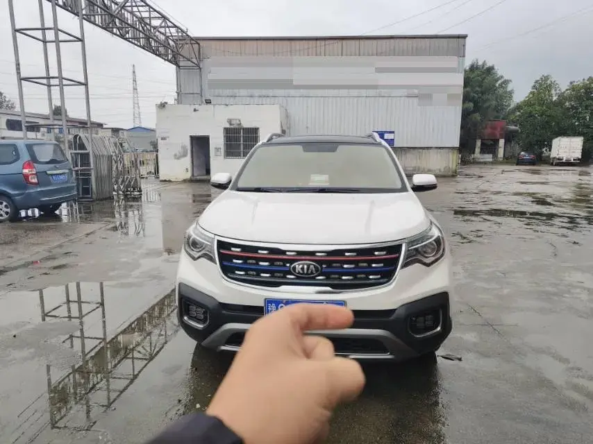 2018 KIA SPORTAGE thumbnail 2