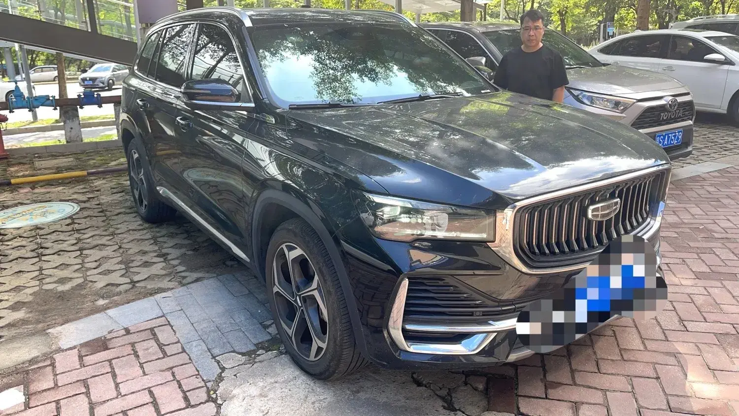 2021 GEELY MONJARO thumbnail 3