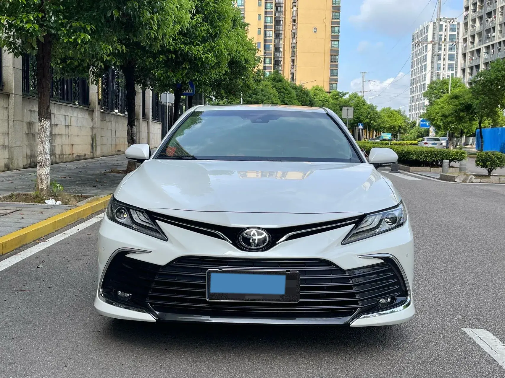 2021 TOYOTA CAMRY thumbnail 2