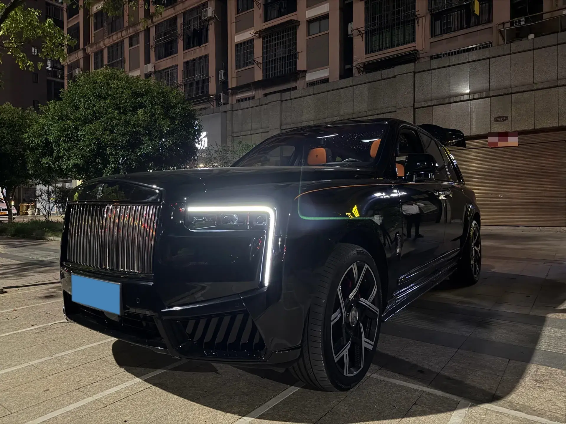 2024 ROLLS-ROYCE CULLINAN view 1