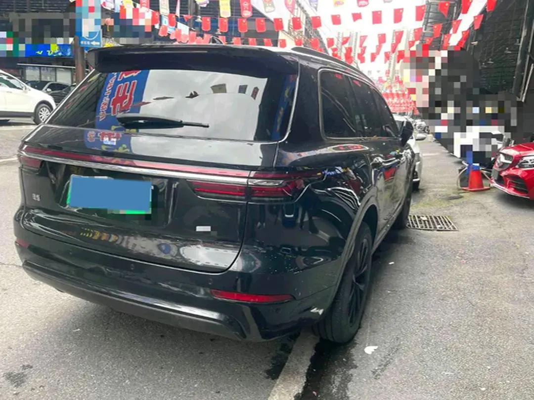 2020 LI ONE thumbnail 2