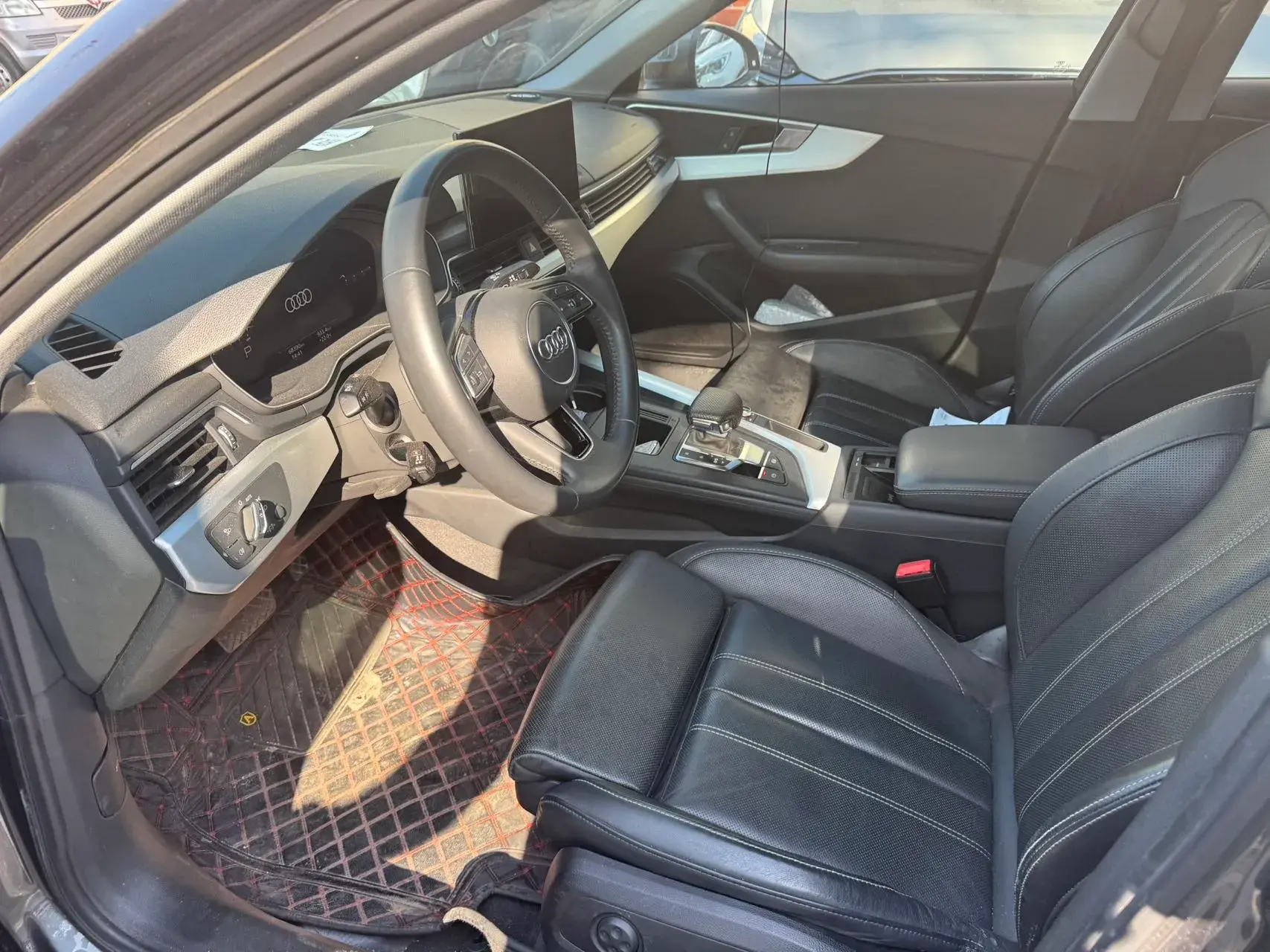 2020 AUDI A4L thumbnail 4