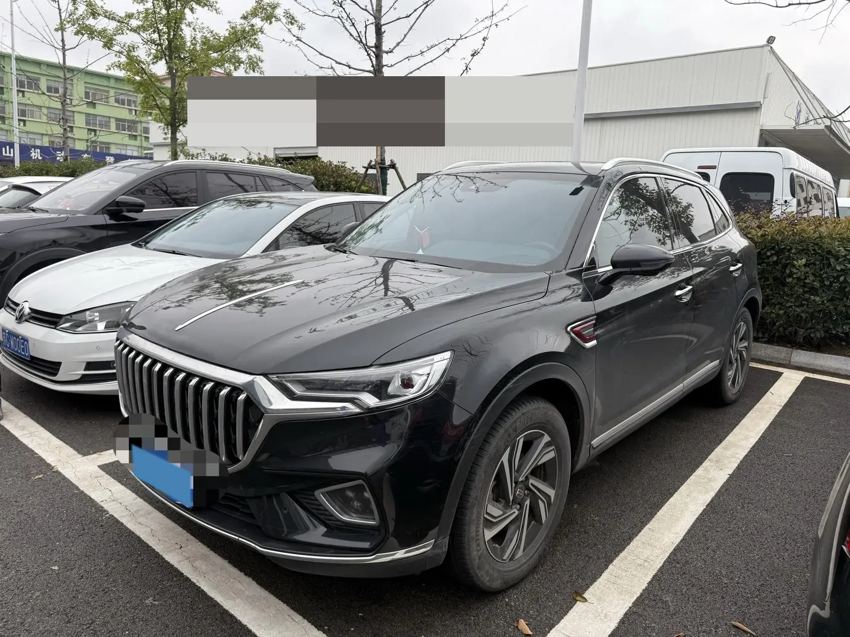 2019 HONGQI HS5 view 1