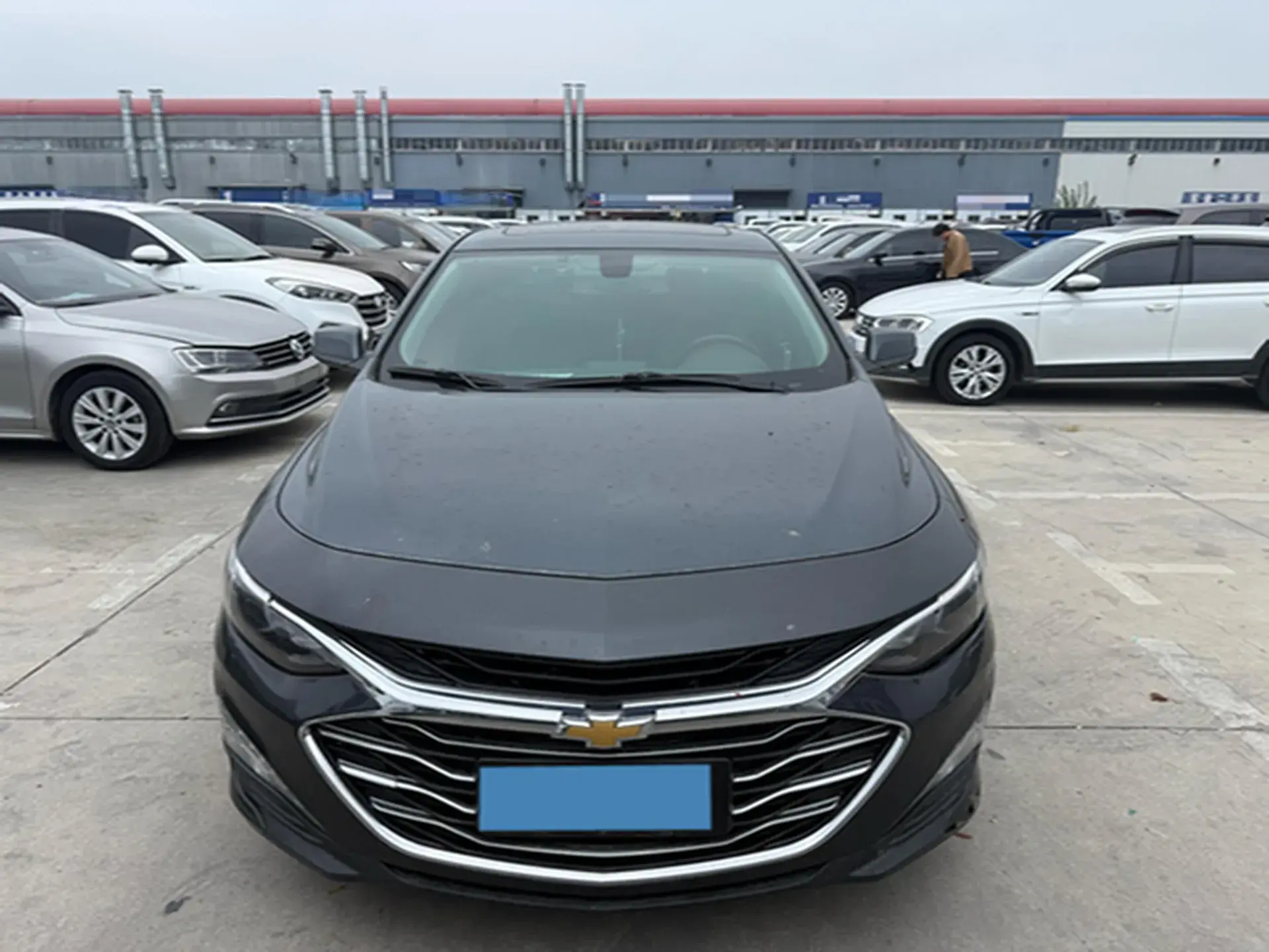 2019 CHEVROLET MALIBU thumbnail 2