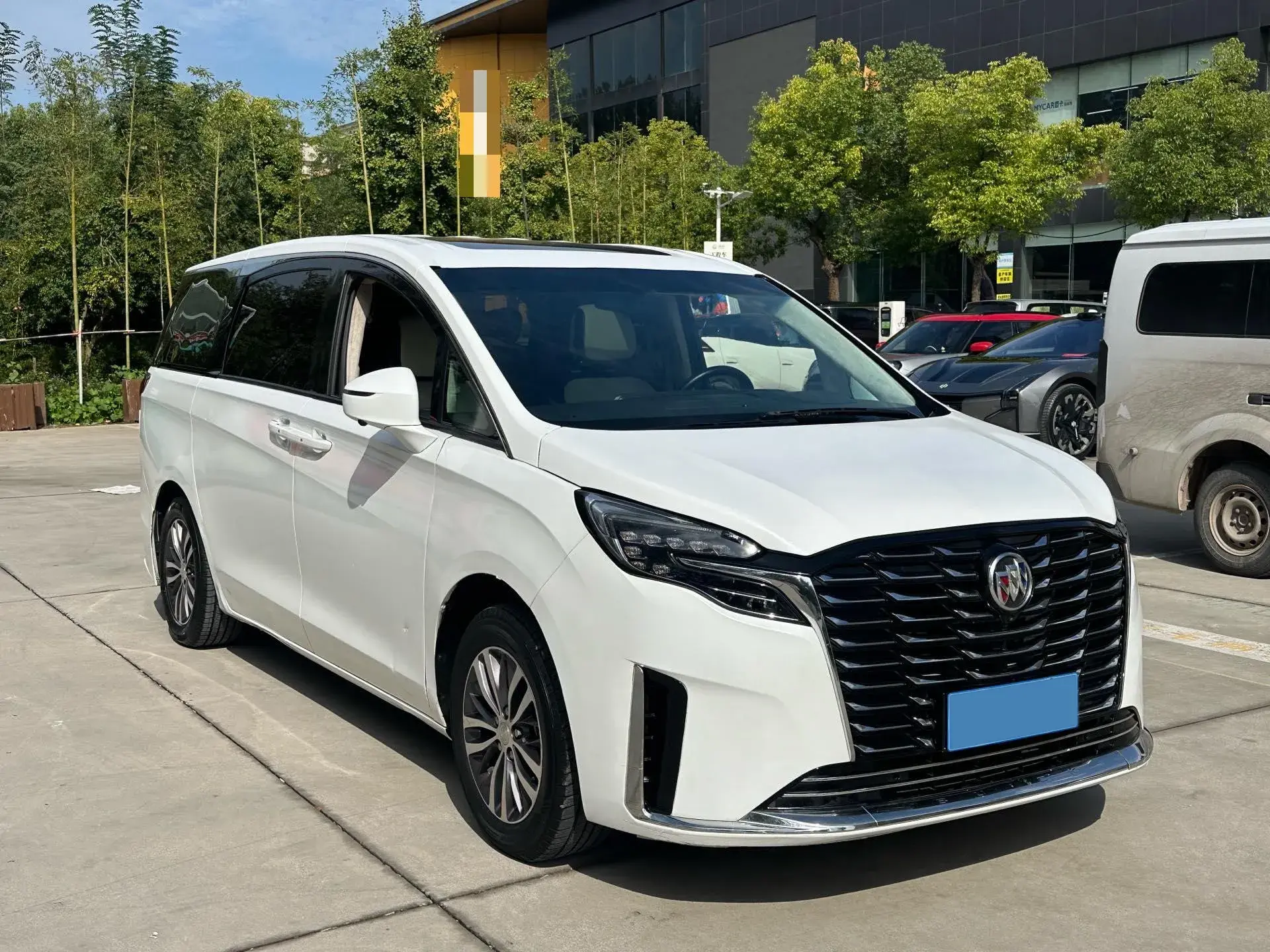 2020 BUICK GL8 thumbnail 3