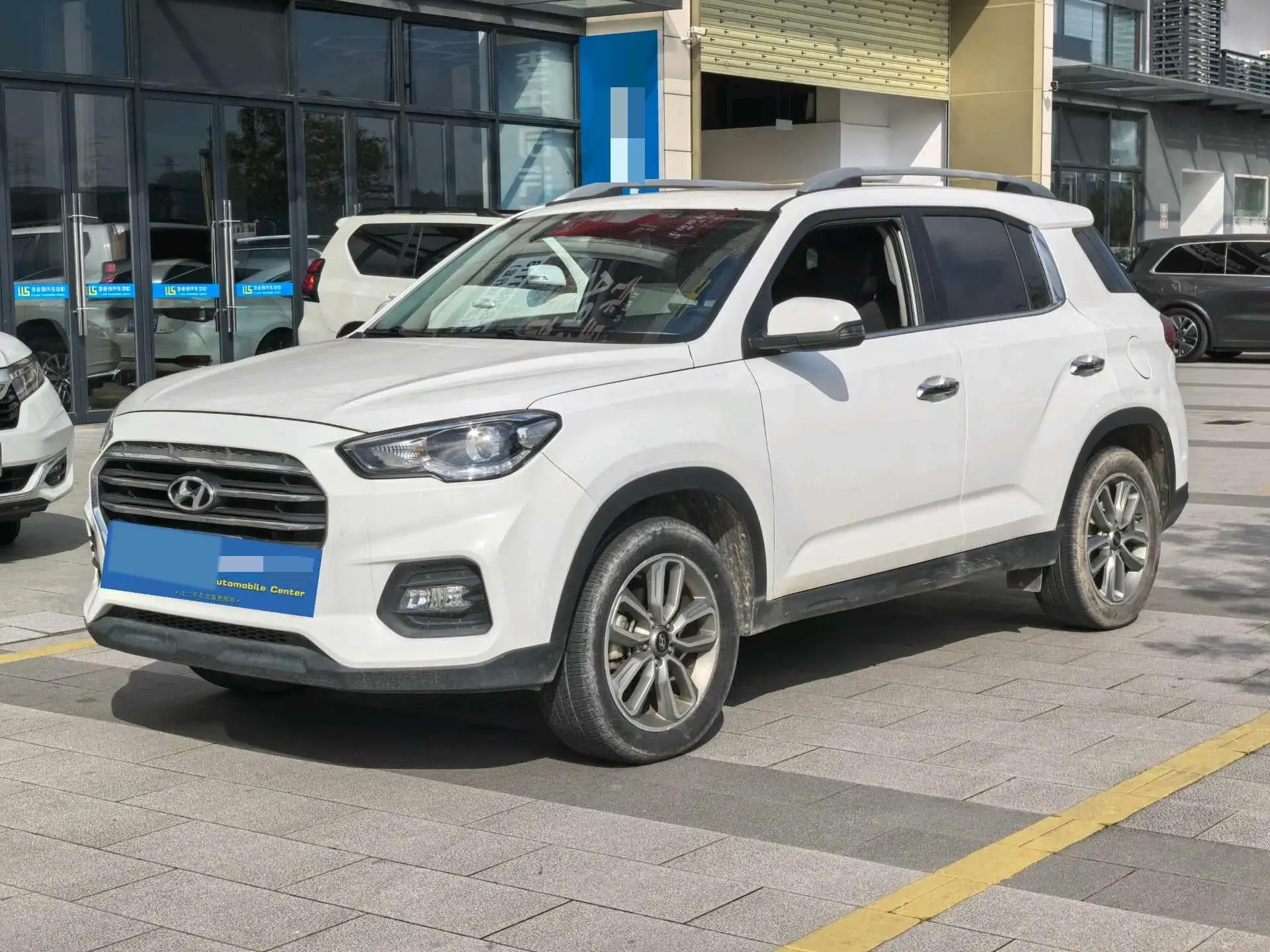 2019 HYUNDAI IX35 view 1