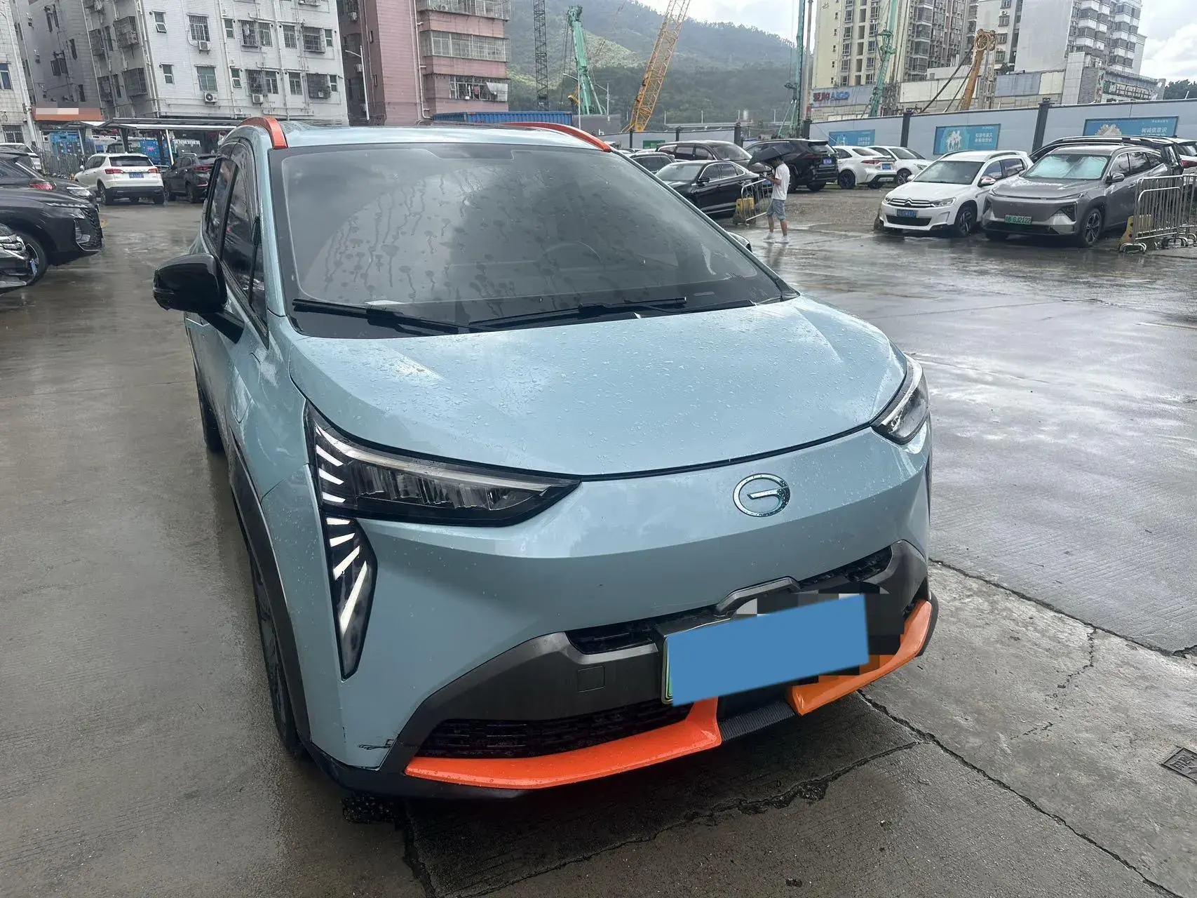 2021 AION Y thumbnail 3