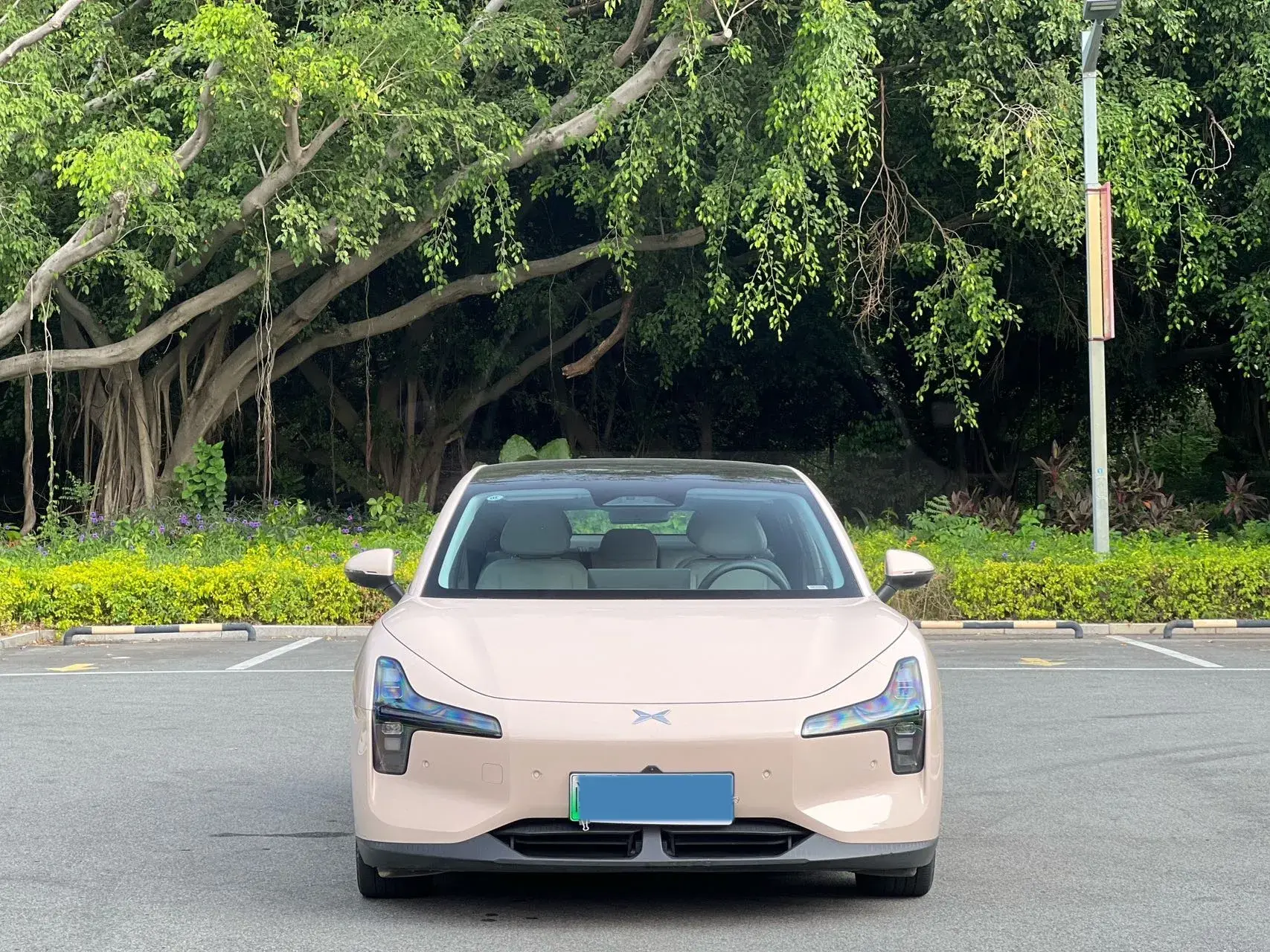 2024 XPENG MONA thumbnail 2