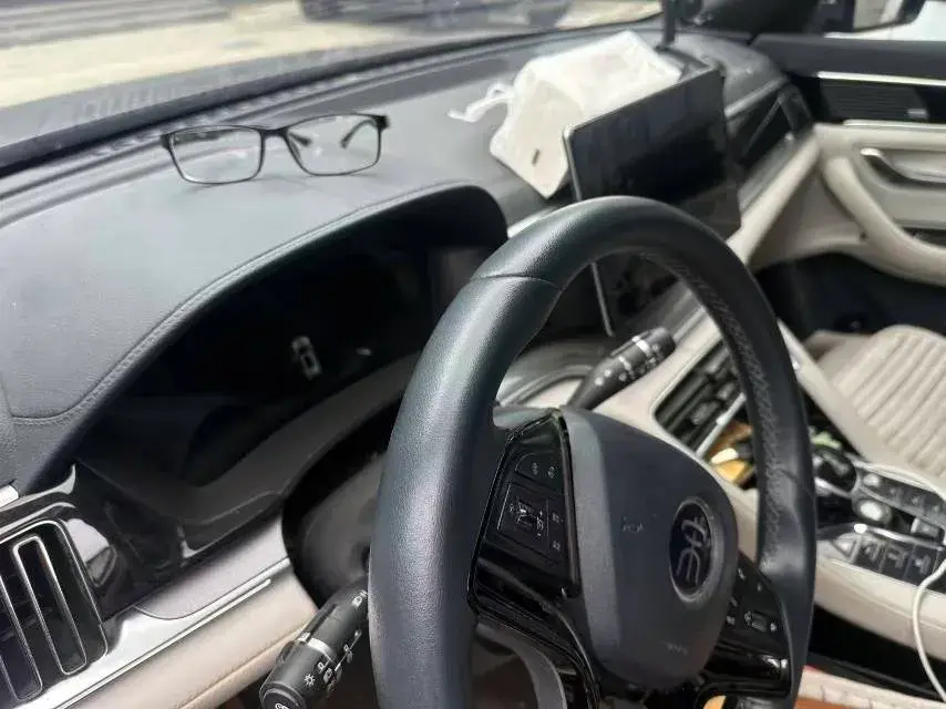 2021 BYD SONG thumbnail 2