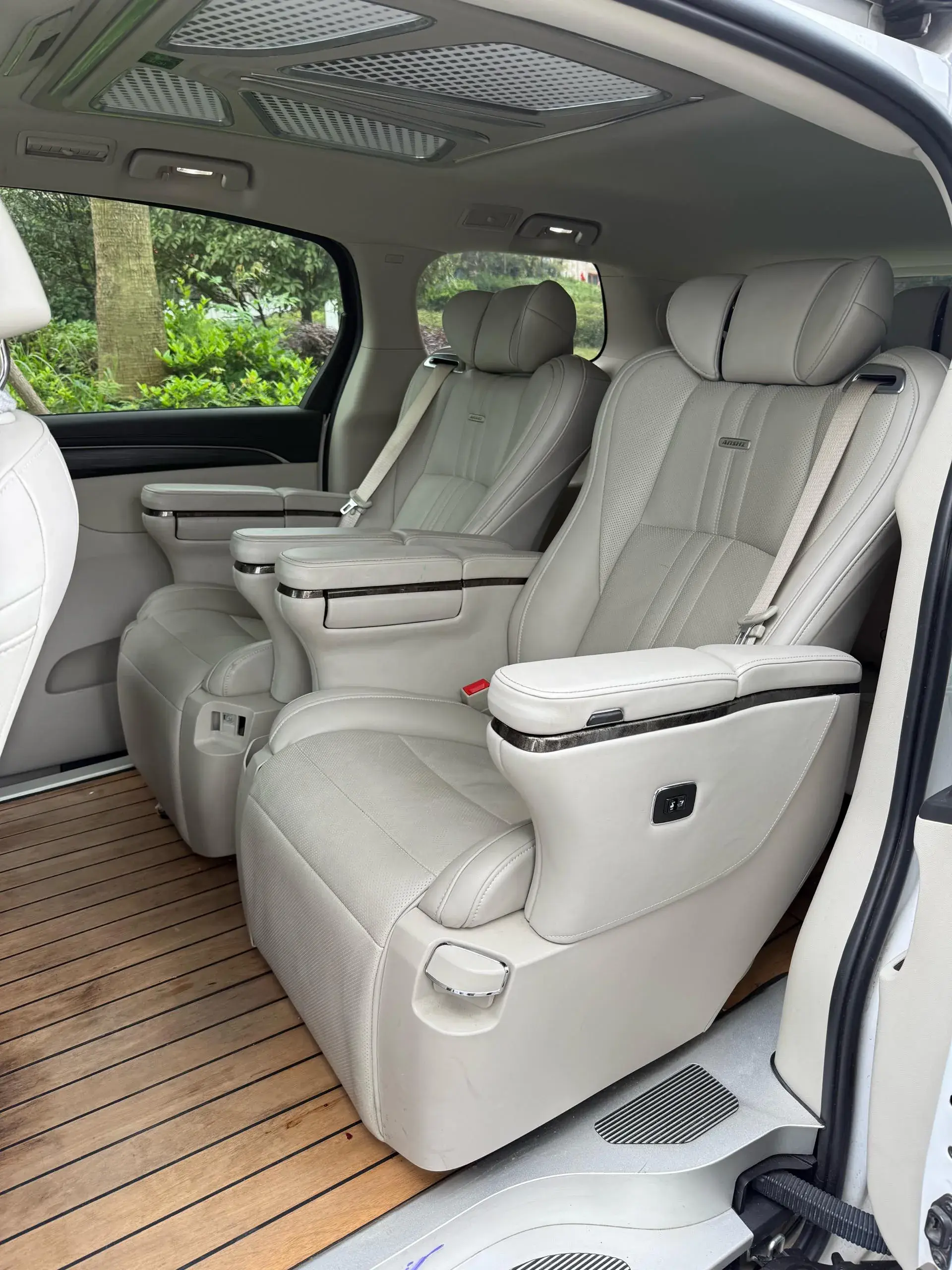 2022 BUICK GL8 thumbnail 3