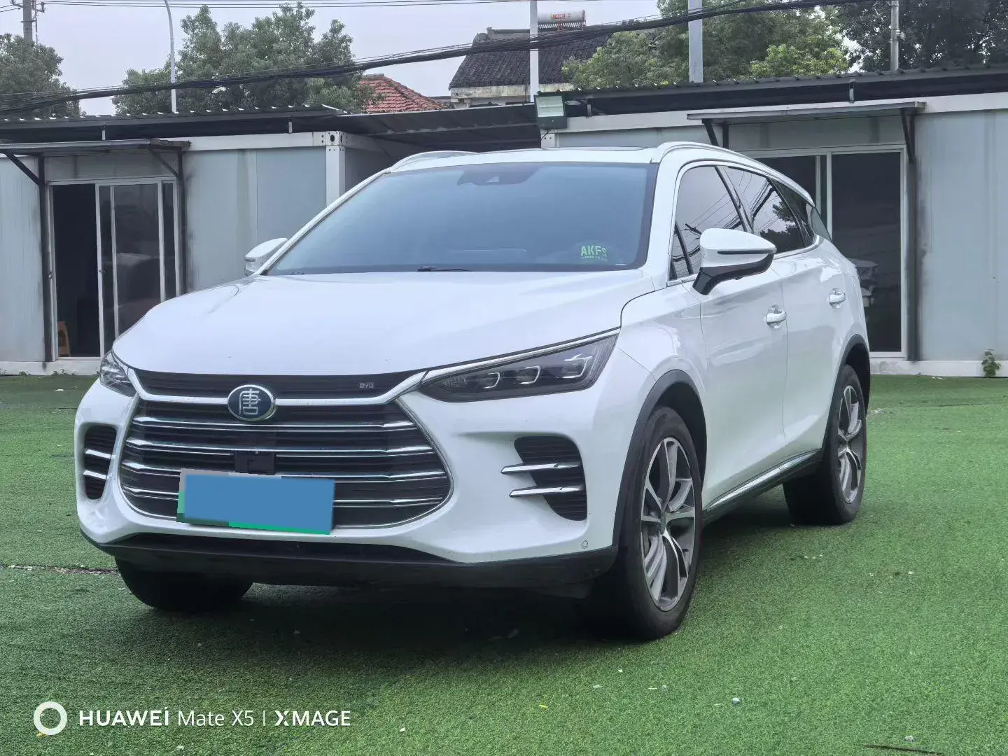 2018 BYD TANG view 1