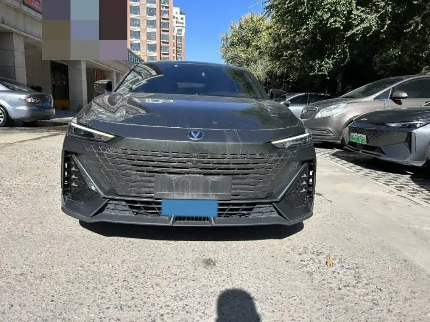 2022 CHANGAN UNI-V thumbnail 3