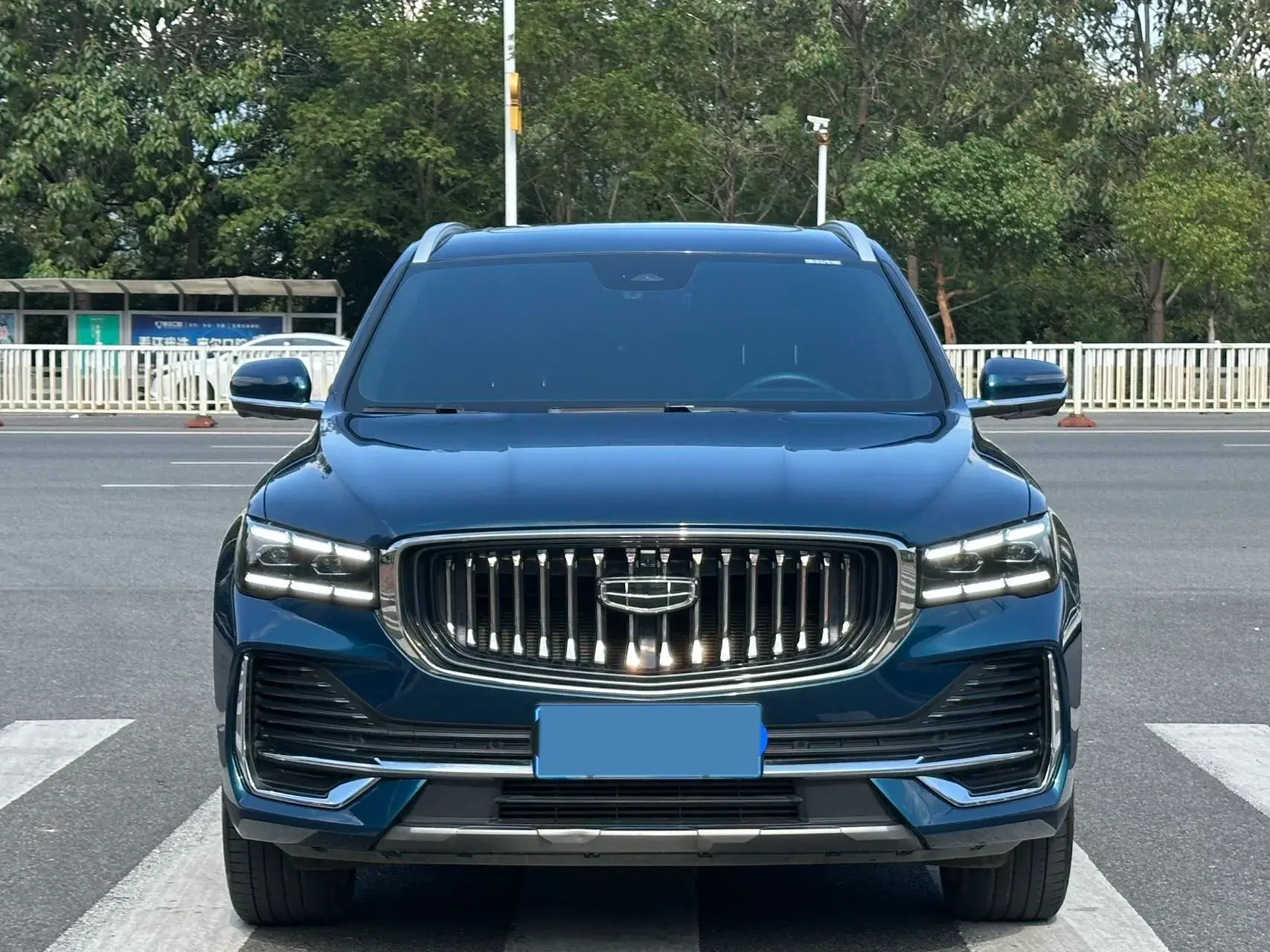 2021 GEELY MONJARO thumbnail 2