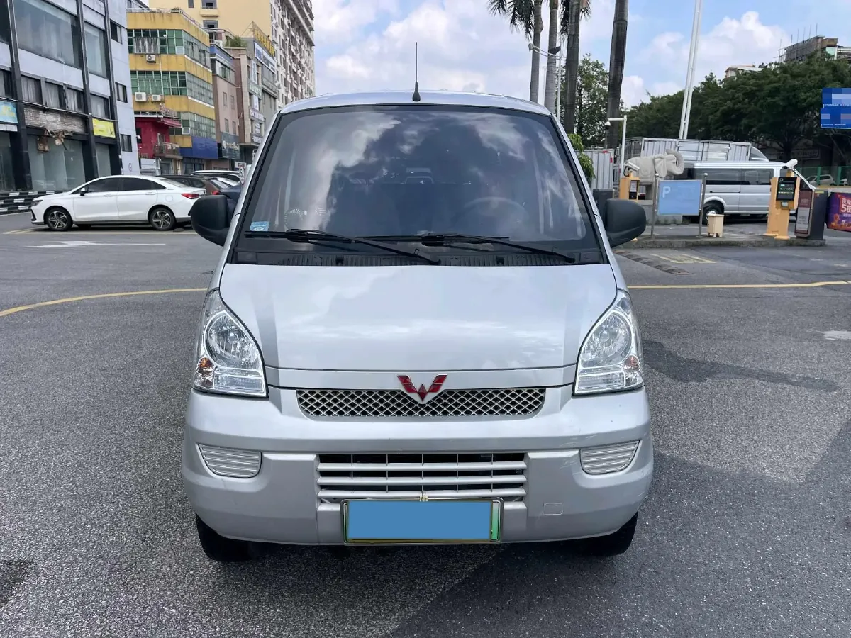 2022 WuLing RongGuang EV BEV 41.6KWH,autocango,china used car exporter,china ev exporter,chinese used car exporter,chinese used ev exporter