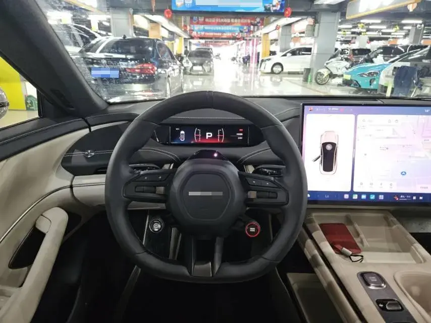 2024 MI SU7 thumbnail 3