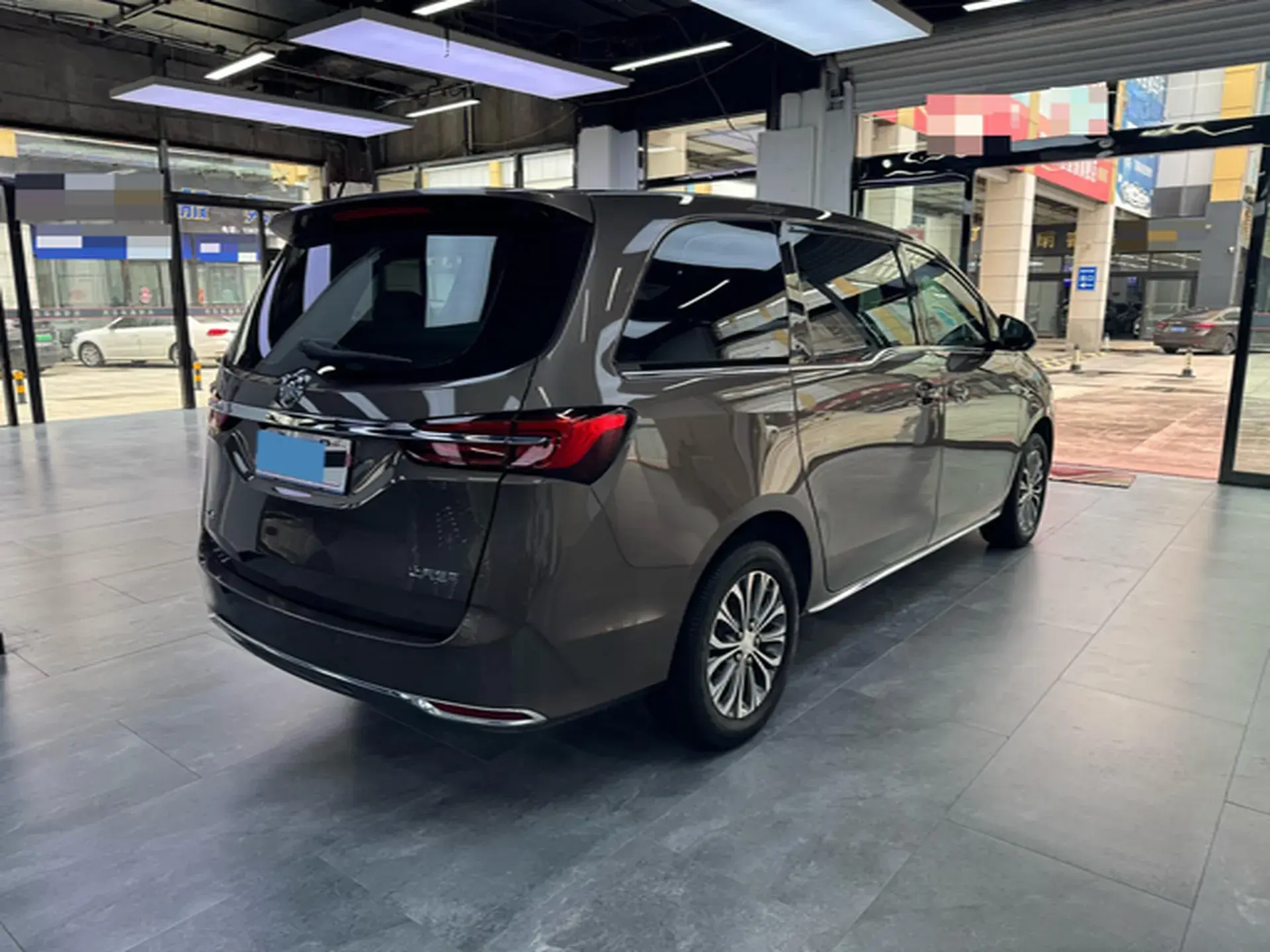 2023 BUICK GL8 thumbnail 4