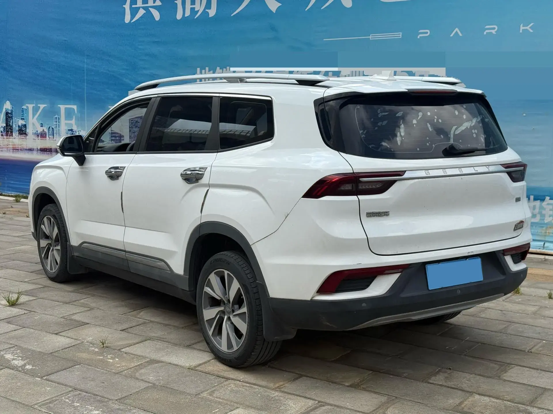 2020 GEELY OKAVANGO thumbnail 4