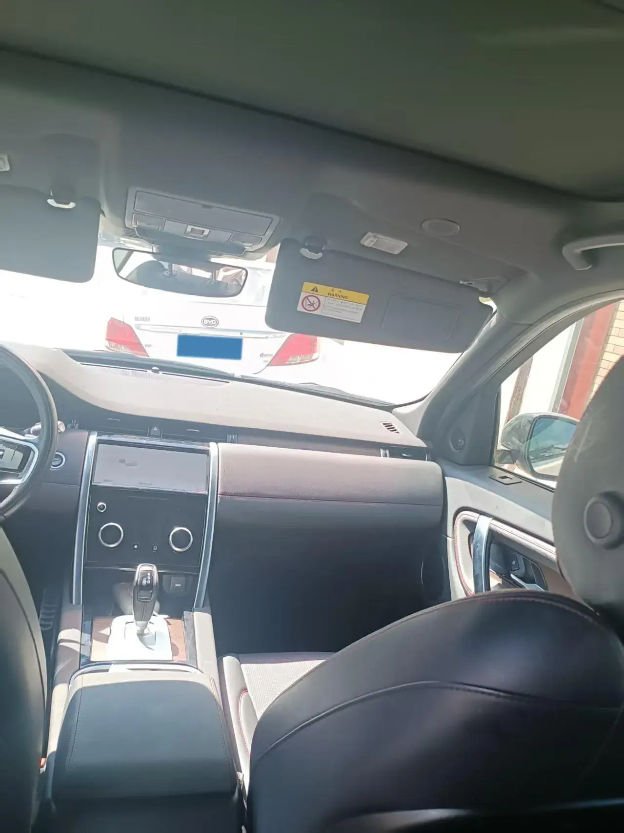 2022 LAND ROVER thumbnail 4