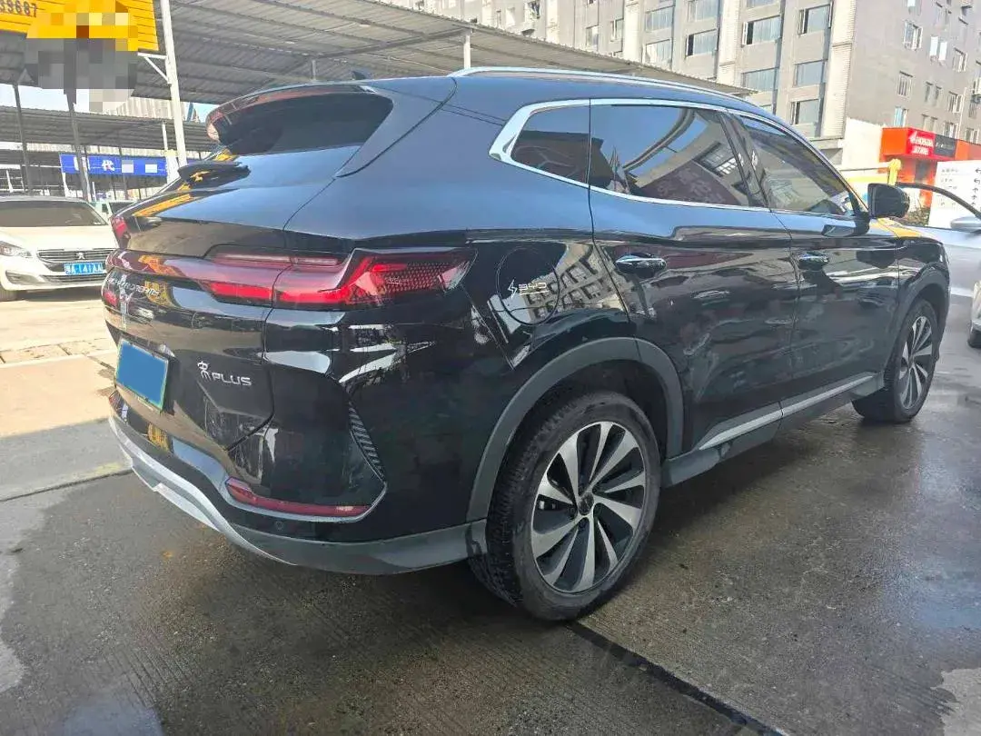 2024 BYD SONG thumbnail 4