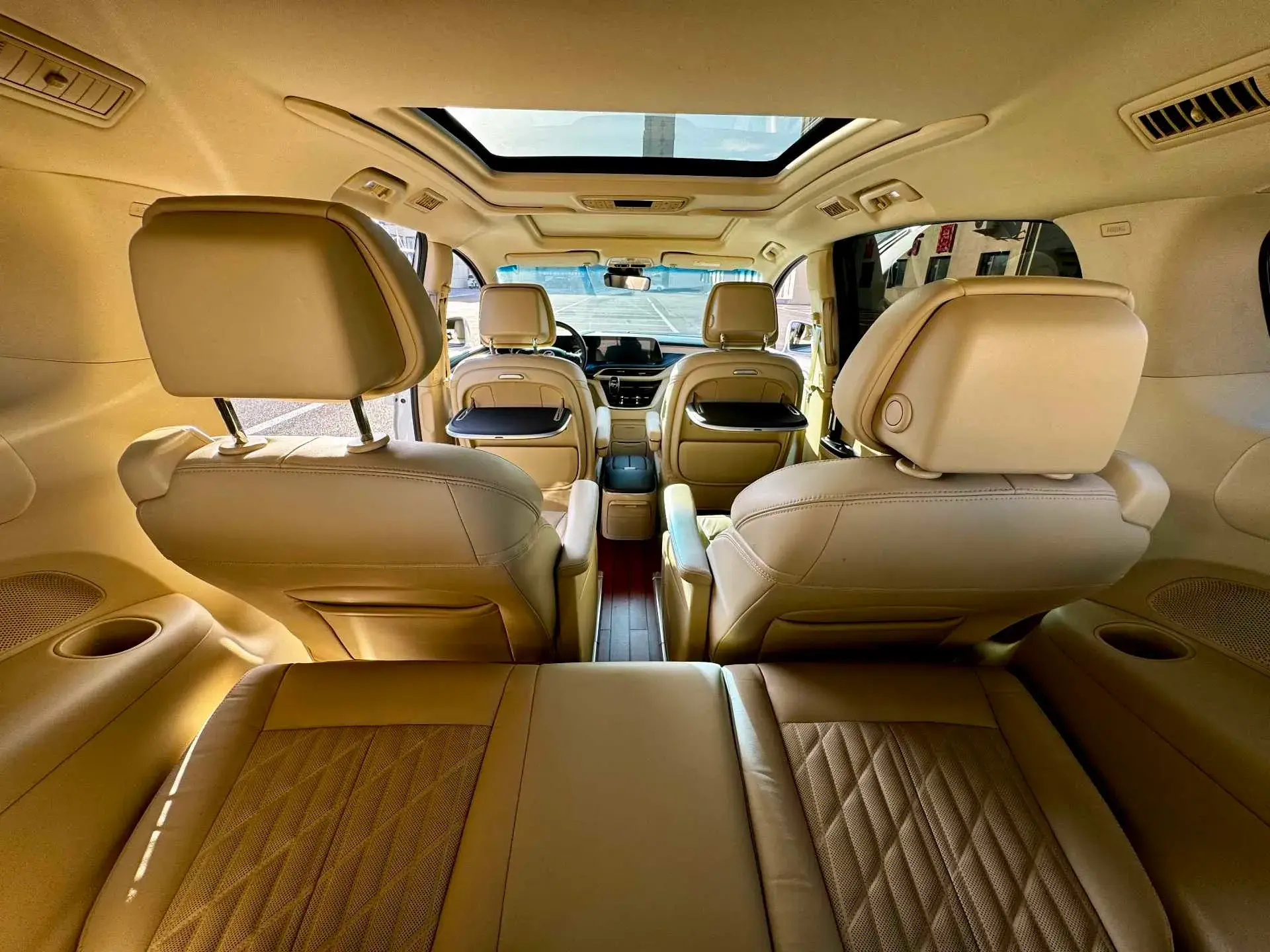 2022 BUICK GL8 thumbnail 4