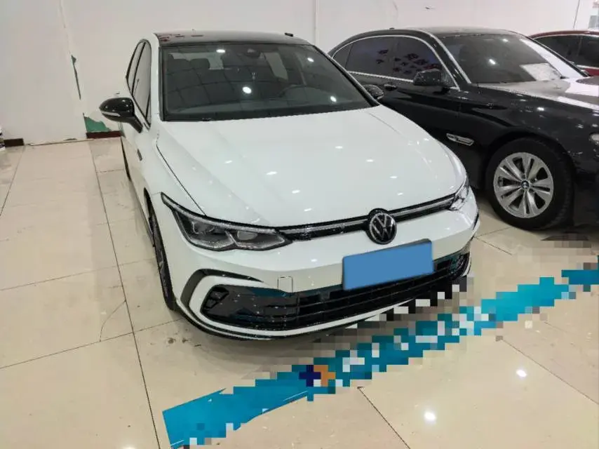 2021 VOLKSWAGEN GOLF thumbnail 2