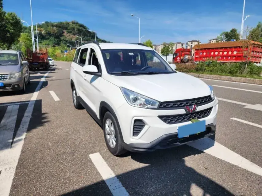 2019 WULING HONGGUANG thumbnail 2